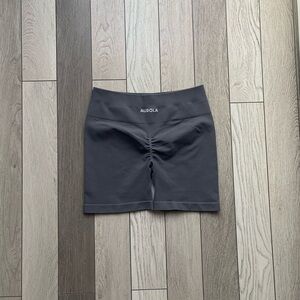 AUROLA Women's Gray Shorts